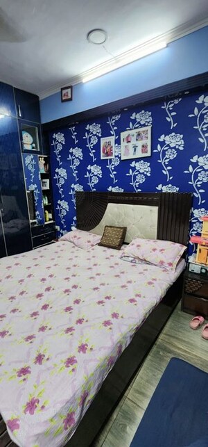 Bedroom in 2 BHK Apartment at RG Residency, Sector 120 – for Rent