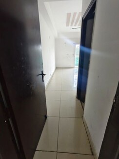 2.5 BHK + Pooja Room Apartment For Rent in Supertech Cape Town