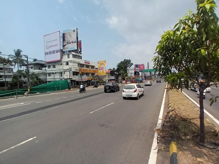 Exterior View, vyttila Commercial Office Space 1000 Sq.Ft. In Vyttila Kochi 10129023