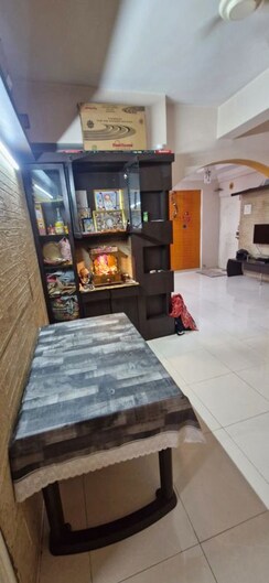 2 BHK Apartment For Rent in Dwarkadheesh Residency