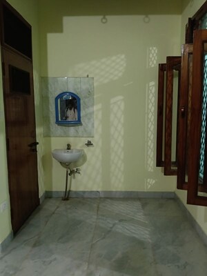 Bathroom in 2 BHK Independent House at Gomti Nagar – for Rent
