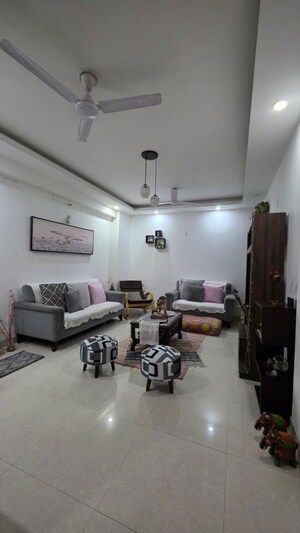 3 BHK Builder Floor For Sale in Indrapuram