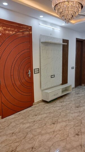 Living Room in 3 BHK Builder Floor at Indrapuram – for Sale