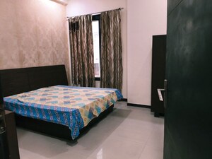 Bedroom in 2.5 BHK Apartment at RG Residency, Sector 120 – for Rent
