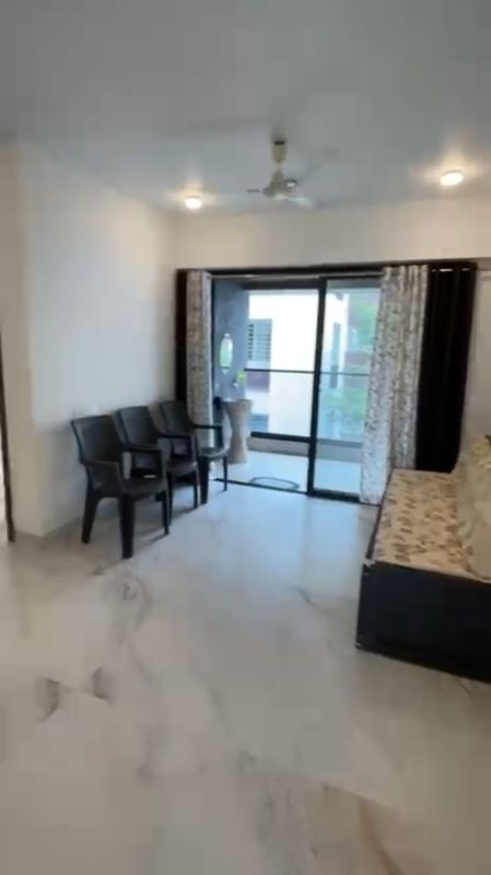 2.5 BHK Apartment For Rent in Platinum Genx Tower