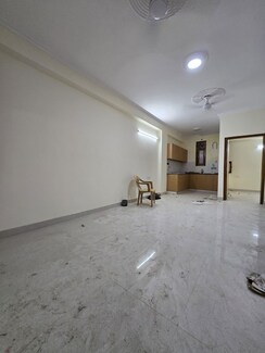 2 BHK + Servant Room Apartment For Rent in Palm Residency Chhatarpur