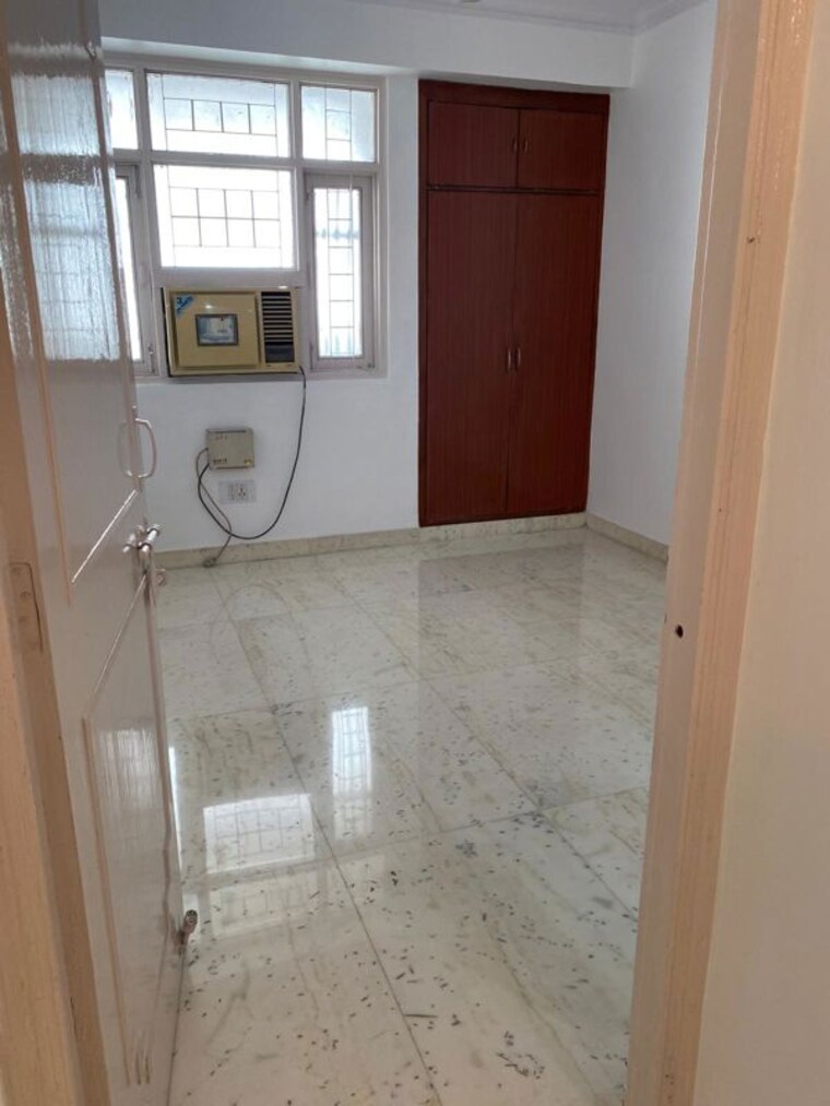 Room, indirapuram shakti khand 1 3 Bedroom 1150 Sq.Ft. Builder Floor In Indirapuram Shakti Khand 1 Ghaziabad 10129055
