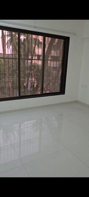 Room in 2 BHK Apartment at Mumbai Shelter Andheri Ekta, Andheri West – for Sale