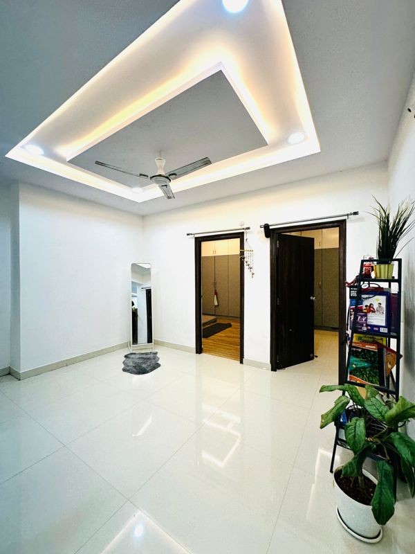 4 BHK + Pooja Room,Servant Room Villa For Sale in Aparna Orchids