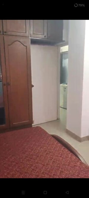 Room in 2 BHK Apartment at Oshiwara Mhada, Andheri West – for Rent