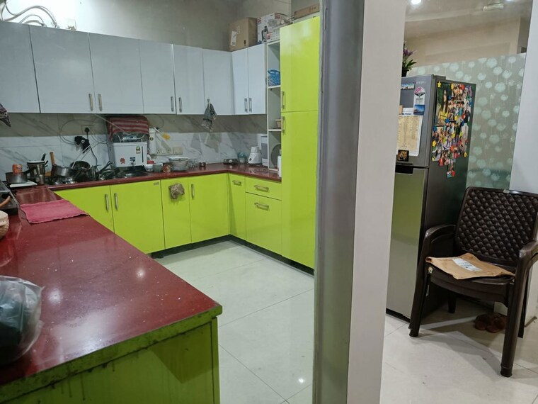 Team Area, dlf phase i 2 Bedroom 200 Sq.Yd. Builder Floor In Dlf Phase I Gurgaon 10129070