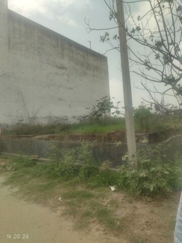  Plot For Sale in Modipuram