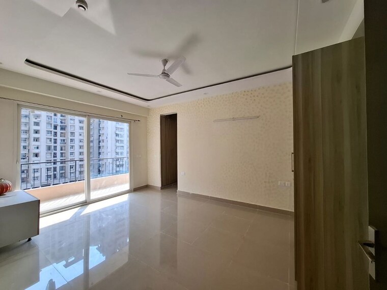Room, amrapali-heartbeat-city 3 Bedroom 1735 Sq.Ft. Apartment In Sector 107 Noida 10129089