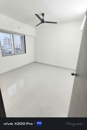 Room in 2 BHK Apartment at Wadgaon Sheri – for Rent