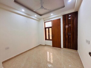 Room in 2 BHK Builder Floor at Freedom Fighters Enclave – for Rent