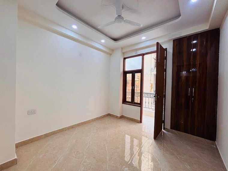 Room, freedom fighters enclave 2 Bedroom 1100 Sq.Ft. Builder Floor In Freedom Fighters Enclave Delhi 10129096