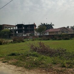 Plot For Sale in Parao