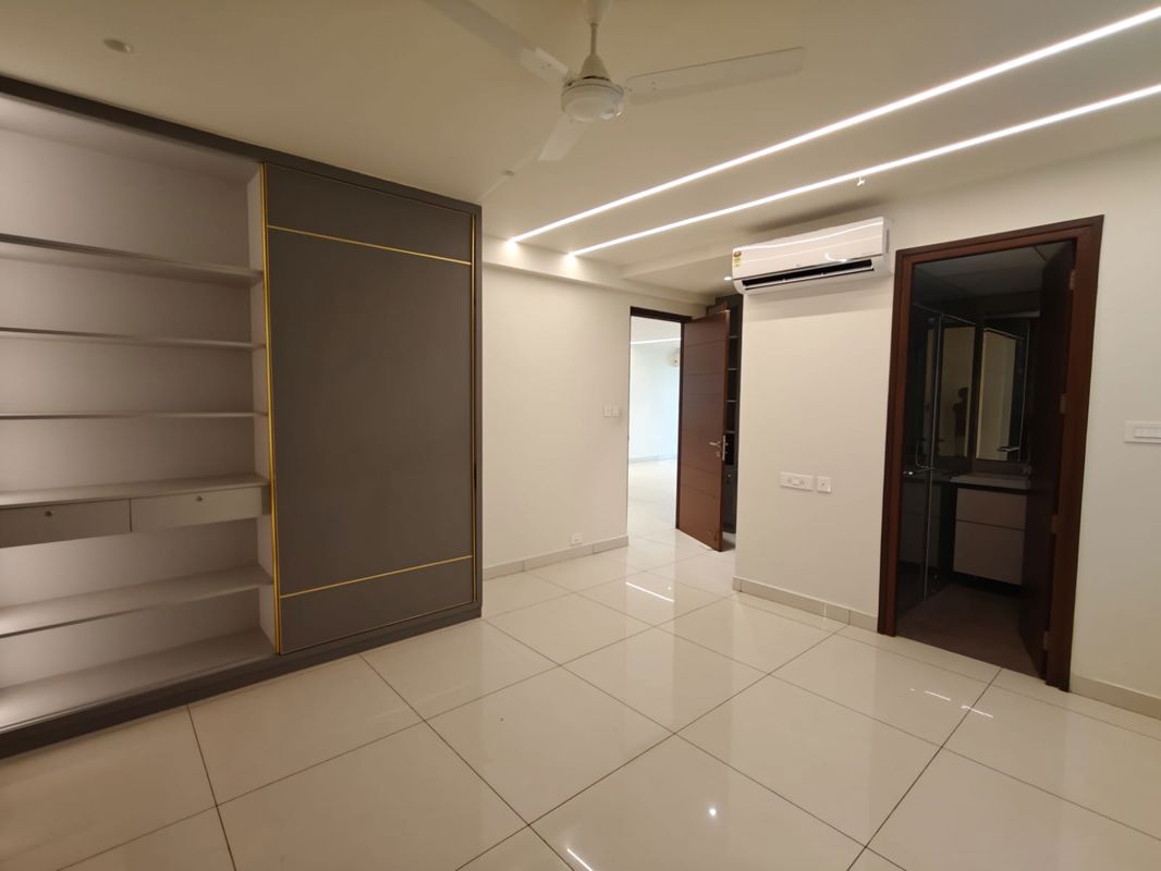 3 BHK + Servant Room Apartment For Rent in Rajapushpa Provincia
