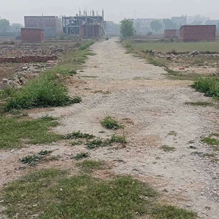 undefined, parao  1000 Sq.Ft. Plot In Parao Varanasi 10129114