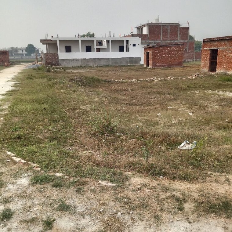 undefined, parao  1000 Sq.Ft. Plot In Parao Varanasi 10129114