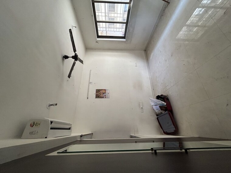 Master Bedroom, lodha-splendora  560 Sq.Ft. Apartment In Ghodbunder Road Thane 10129123