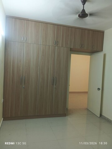 Room in 2 BHK Apartment at Pyramid Midtown, Sector 59 – for Sale