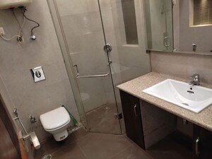 Team Area in 3 BHK Builder Floor at Greater Kailash ii – for Rent