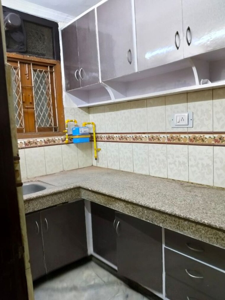 Kitchen, govindpuri 1 Bedroom 368 Sq.Ft. Builder Floor In Govindpuri Delhi 10129138