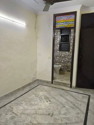 Balcony in 1 BHK Builder Floor at Govindpuri – for Sale