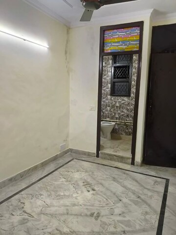 Balcony in 1 BHK Builder Floor at Govindpuri – for Sale