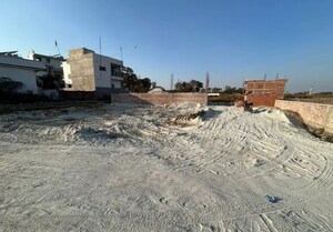  Plot For Sale in Parao