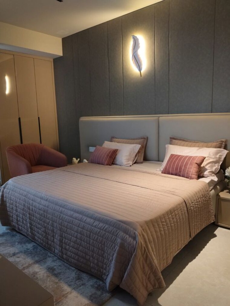 Bedroom, krishna-atlantis-grand 3 Bedroom 1995 Sq.Ft. Apartment In Nabha Zirakpur 10129143