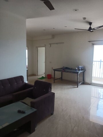 Living Room in 4 BHK Apartment at Gaur Yamuna City, Gaur Yamuna City – for Rent
