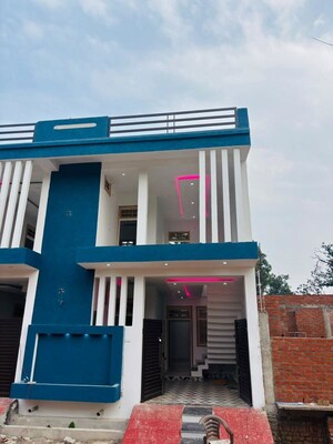 3.5 BHK Villa For Sale in Krishna Nagar