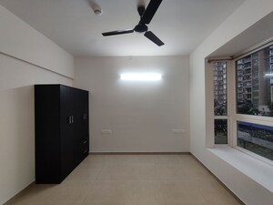 Room in 2 BHK Apartment at Bhartiya City Nikoo Homes II, Thanisandra Main Road – for Rent