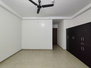 Room in 2 BHK Apartment at Bhartiya City Nikoo Homes II, Thanisandra Main Road – for Rent