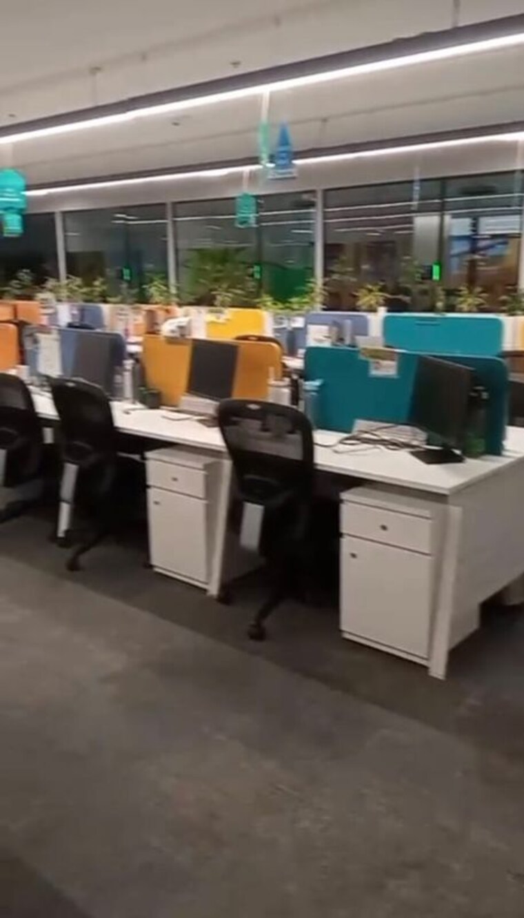 Team Area, sector 127 Commercial Office Space 470 Sq.Ft. In Sector 127 Noida 10129160