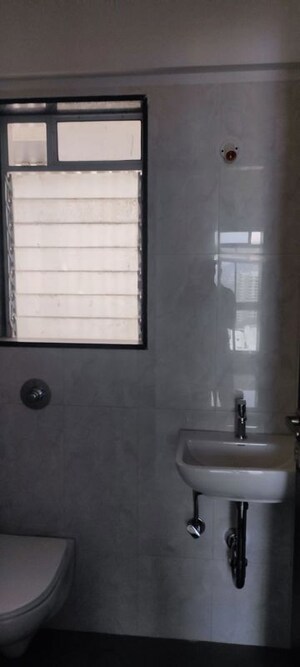 Bathroom in 2 BHK Apartment at Empire Towers, Goregaon East – for Rent