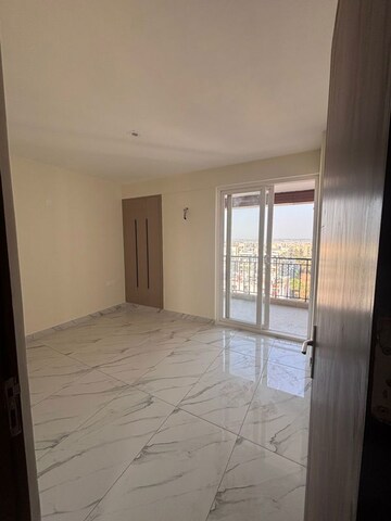 Room in 3 BHK Apartment at Aura Gazania, Nabha – for Rent