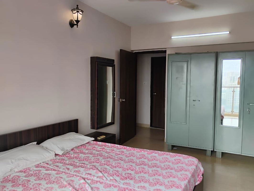 4 BHK Apartment For Rent in Sanjeev Enclave
