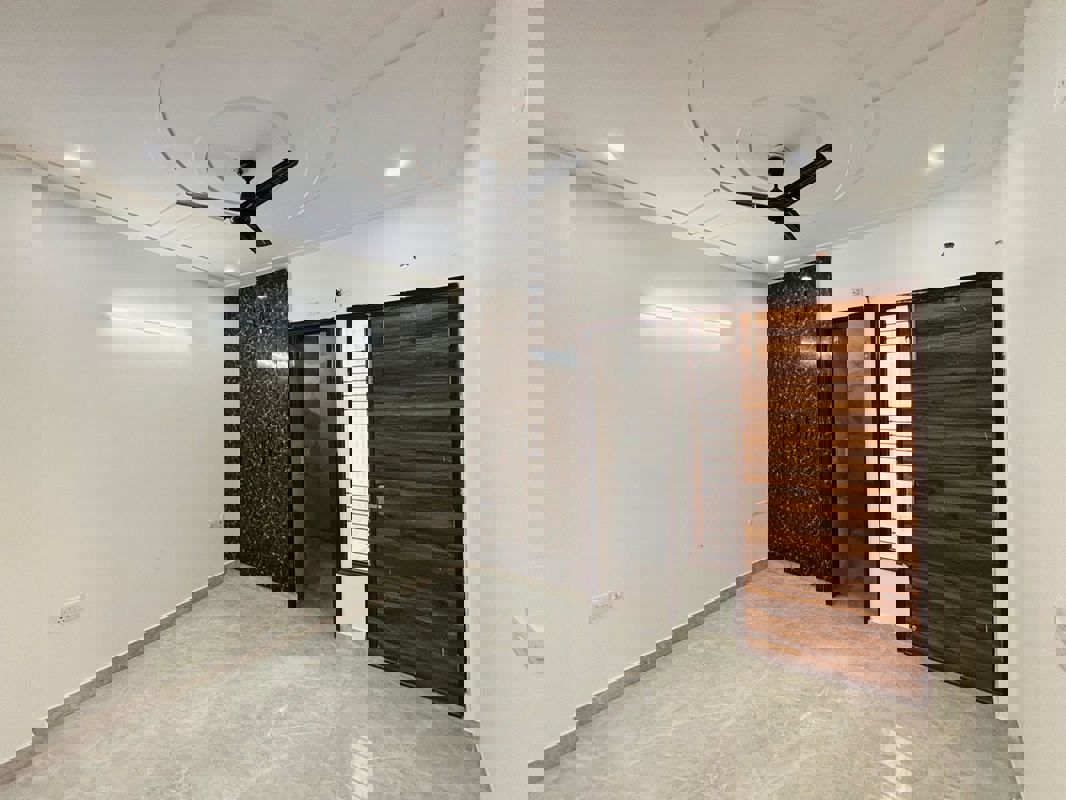 2 BHK + Extra Room 1200 Sq.Ft. Builder Floor in Puri Kohinoor