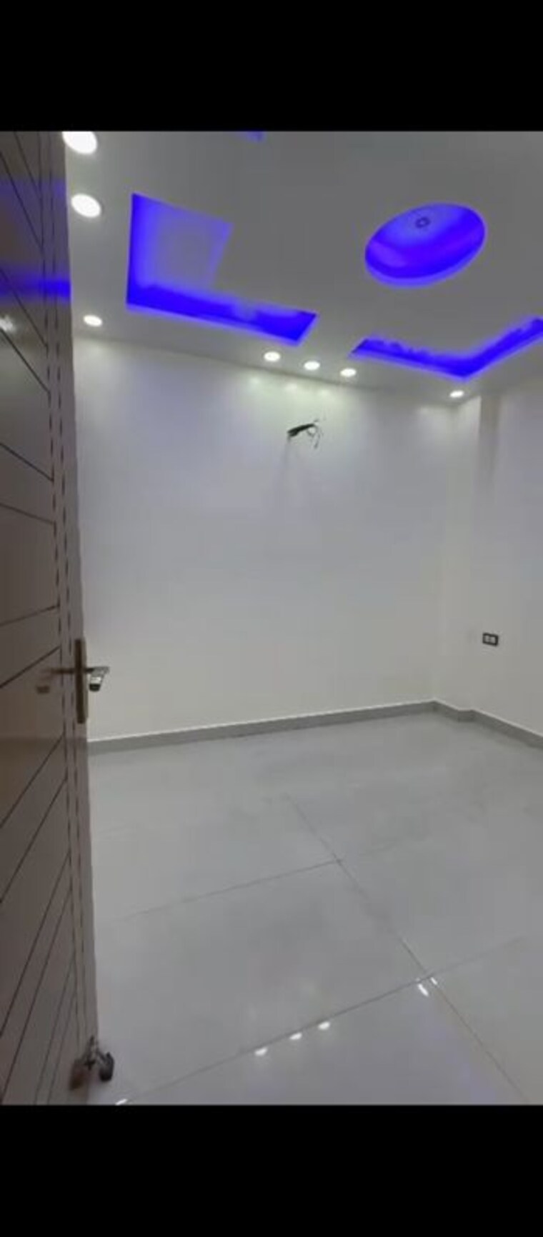 undefined, uttam nagar 2 Bedroom 65 Sq.Yd. Builder Floor In Uttam Nagar Delhi 10129210