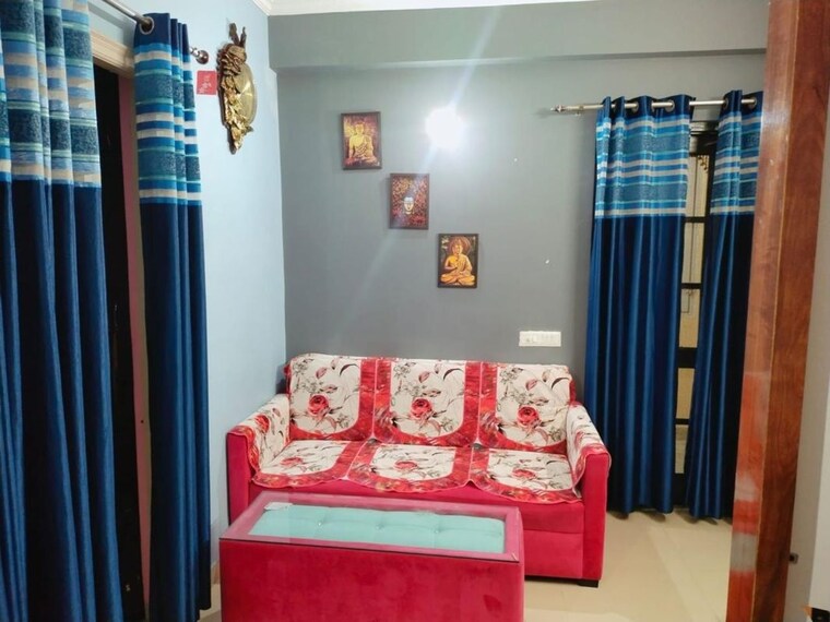 Bedroom, vip road 1 Bedroom 500 Sq.Ft. Apartment In Vip Road Zirakpur 10129220