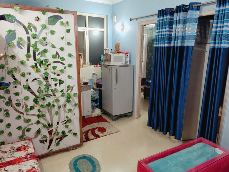 Living Room, vip road 1 Bedroom 500 Sq.Ft. Apartment In Vip Road Zirakpur 10129220
