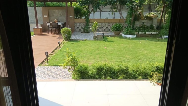 Garden, vipul-tatvam-villas 5 Bedroom 7650 Sq.Ft. Villa In Sector 48 Gurgaon 10129224