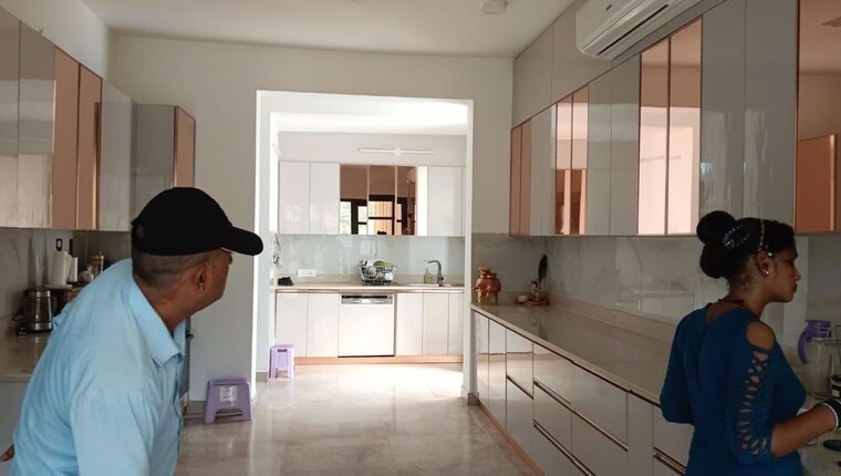 Kitchen, vipul-tatvam-villas 5 Bedroom 7650 Sq.Ft. Villa In Sector 48 Gurgaon 10129224