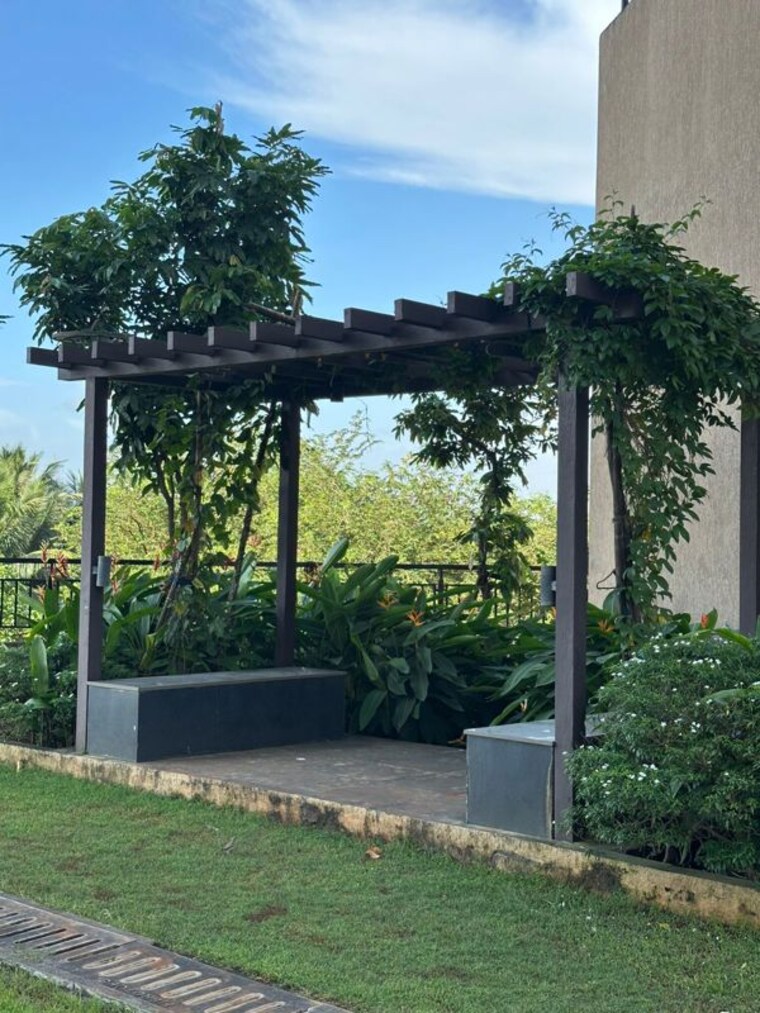 Garden, vijay-orovia 1 Bedroom 393 Sq.Ft. Apartment In Ghodbunder Road Thane 10129238