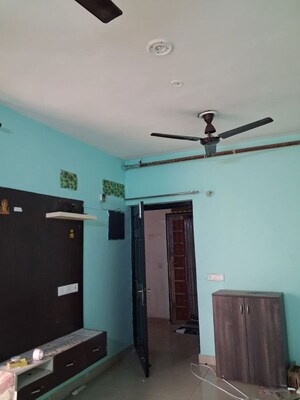 Room in 2 BHK Apartment at Ajnara Integrity, Raj Nagar Extension – for Sale
