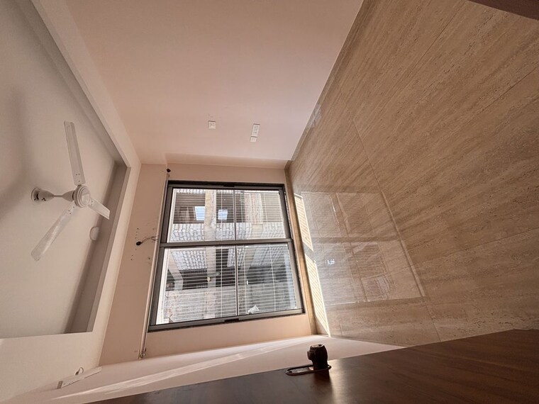Room, malad east 1 Bedroom 425 Sq.Ft. Apartment In Malad East Mumbai 10129241