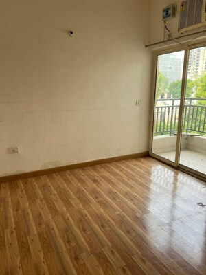 Room in 3 BHK Builder Floor at Puri Aman Vilas, Sector 89 – for Rent